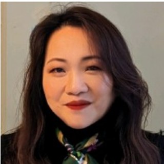 Sarah Lau, headshot