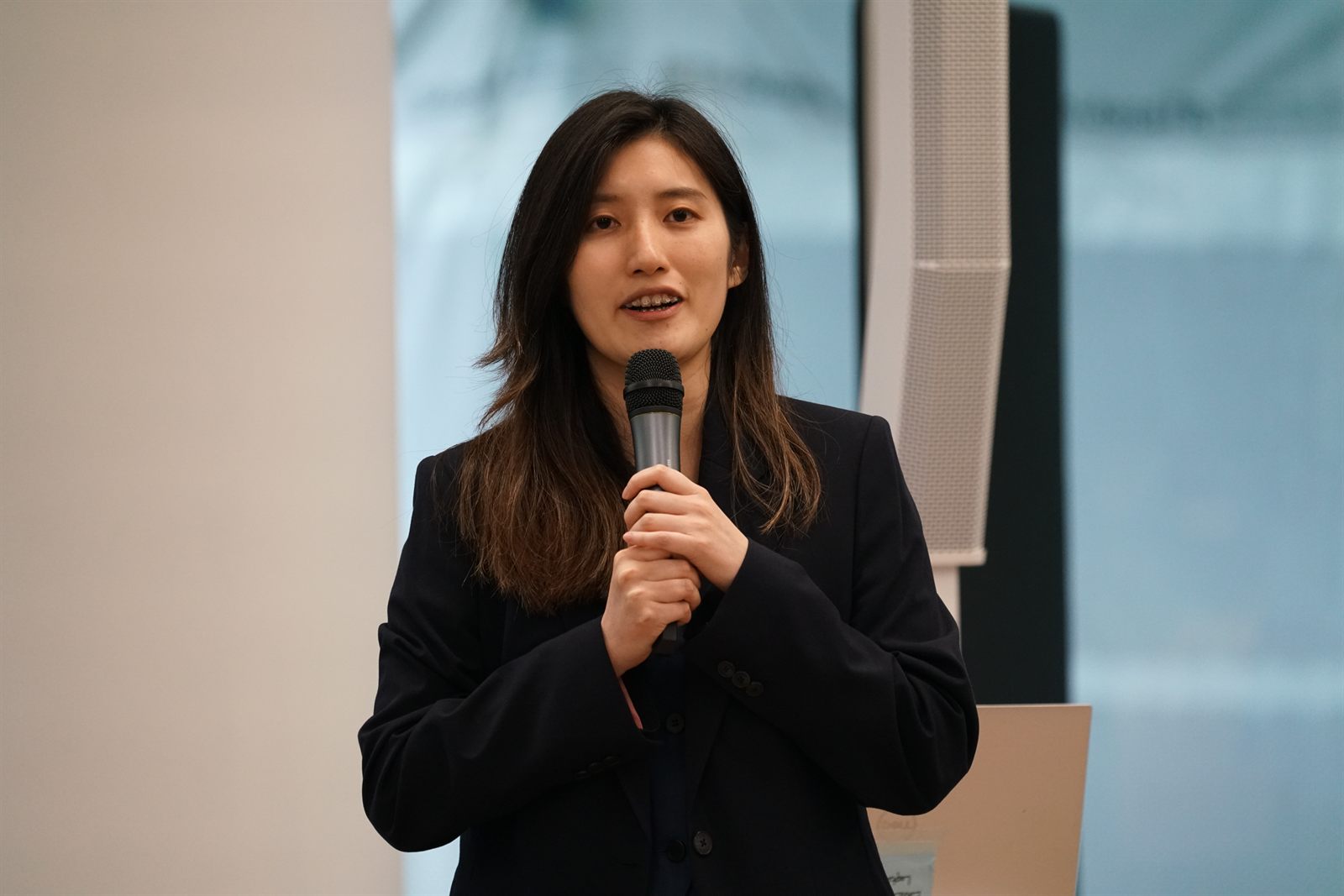 A facilitator presenting during the Build Lab briefing