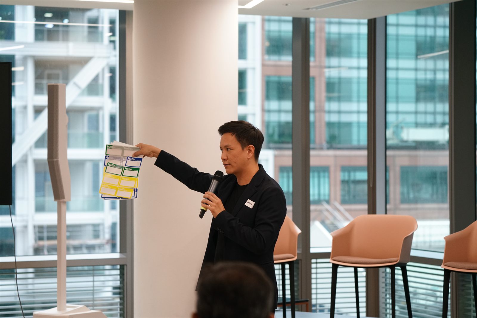 Build Lab briefing — an organiser explaining the format